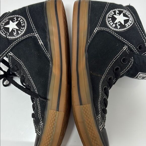 Converse Black Sneakers with Brown Sole Size 9 - Picture 4 of 8